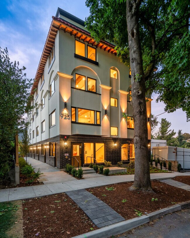 Photo - 925 NE 23rd Ave Unidad ID1309876P