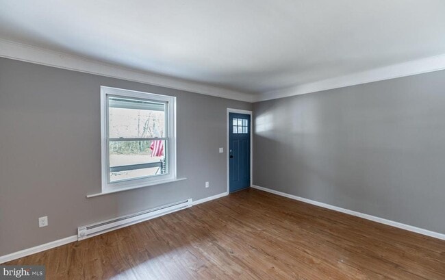 Photo - 220 Railroad Ave