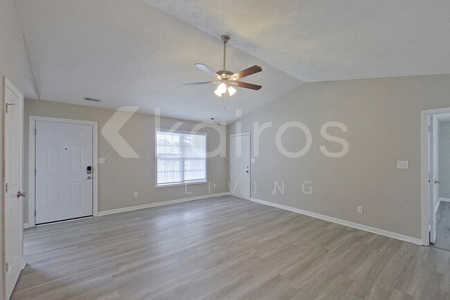 Photo - 150 Chapel Hill Dr