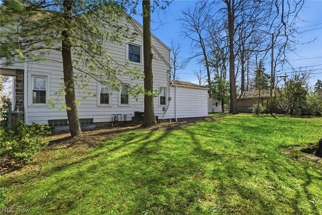 Photo - 4182 Silsby Rd