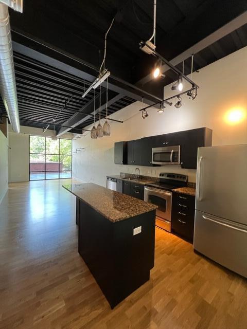 Photo - 350 E Short St Unit 211