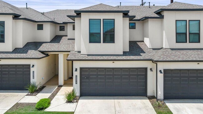 12317 Maypole Bend