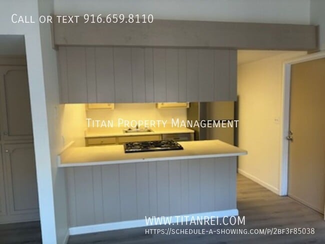 Photo - 1050 Clinton Rd