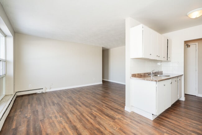 Photo - Greystone Place