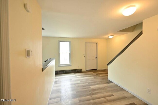 Photo - 217 1st St