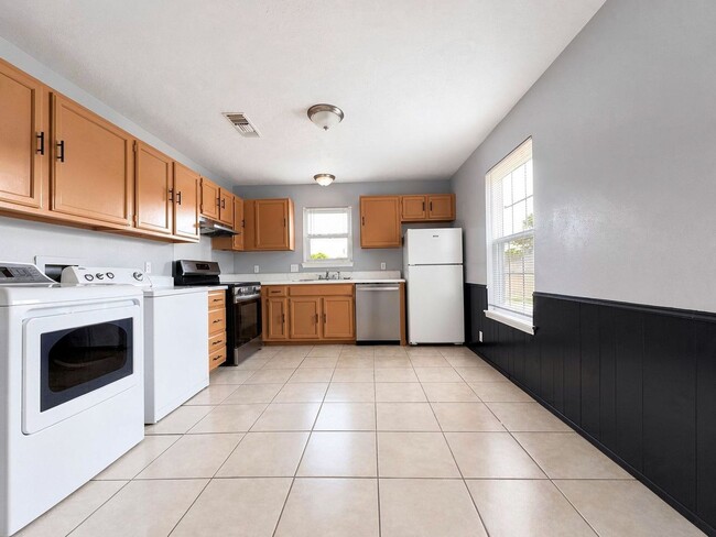 Photo - 4614 Gurley Ave Unit Apt C