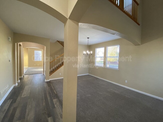 Photo - 239 Bristlecone St