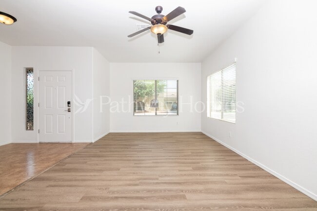 Photo - 4205 E Del Rio Dr