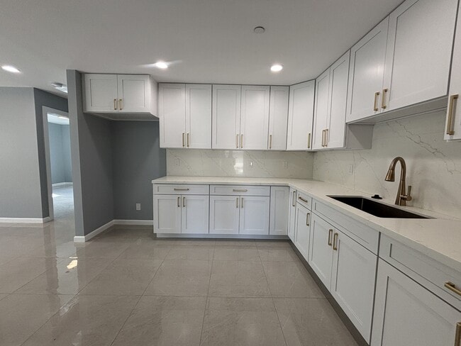 Photo - 4032 Hoku Ave