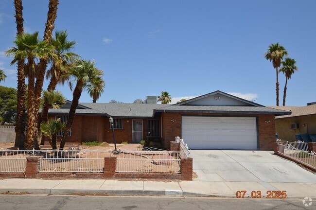 Building Photo - 6486 Bullion Blvd Rental