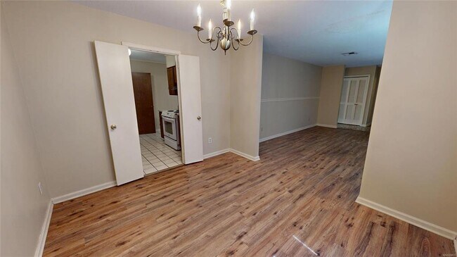 Photo - 2112 Cottingham Dr