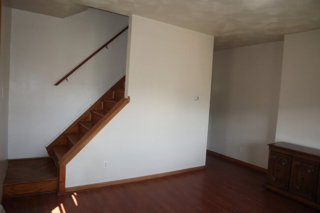 Photo - 629 Woodlawn Ave