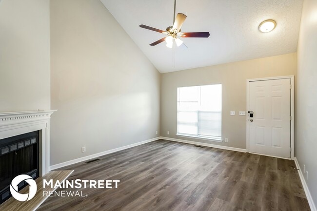 Photo - 416 Hunter's Path Ct