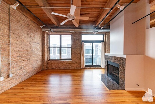 Building Photo - 2 bedroom in Chicago IL 60616 Unit 203 Rental