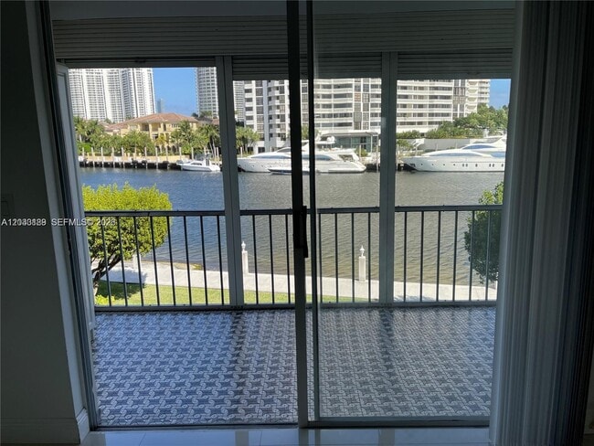 Photo - 3030 Marcos Dr Unit T314