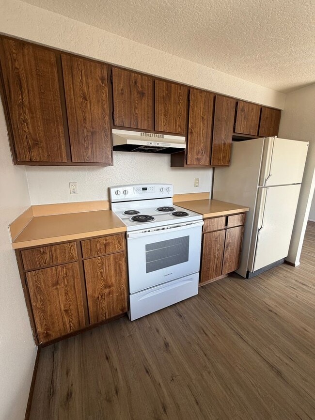 Photo - Newly remolded 3b/1b duplex
