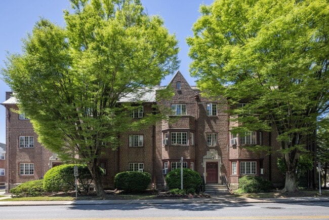 Photo - Haverford Gables
