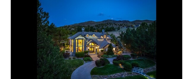 Building Photo - 4400 Mountaingate Dr Rental
