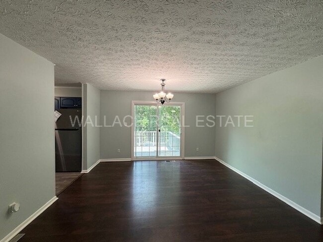 Photo - ADORABLE 3 BEDROOM,3 FULL BATH HOME IN N. ...