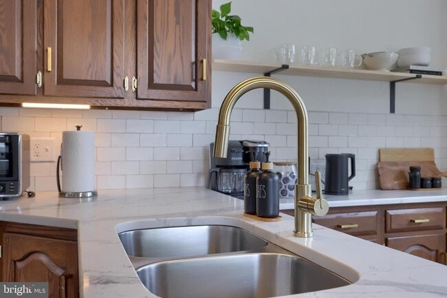 Photo - 136 E Harrisburg Ave