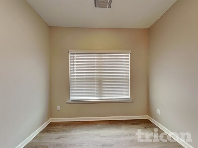 Photo - 3744 Saddle Bag Ct