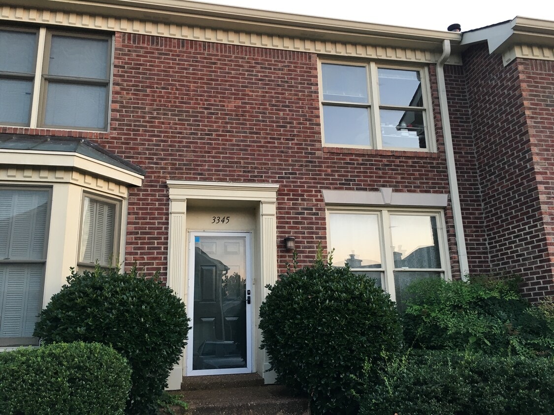 Photo - 3345 Golf Club Ln (Nashville, TN)