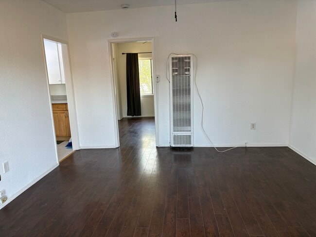 Desde la puerta principal - 2620 Idell St Unidad 2622 1/2