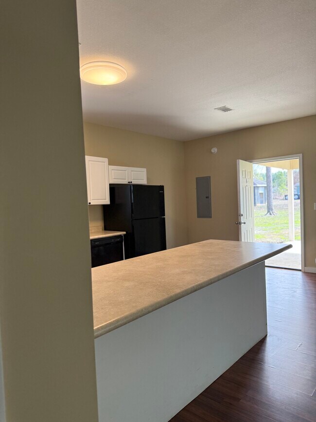 Photo - 755 Old Toomsboro Rd