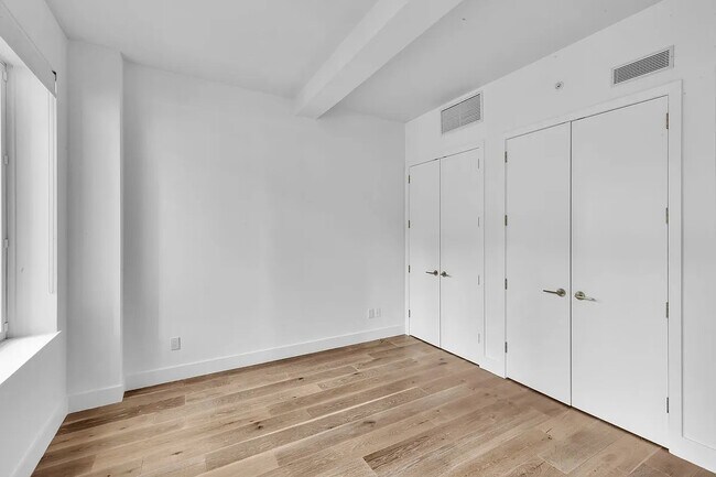 Photo - 93 Worth St Unidad 903