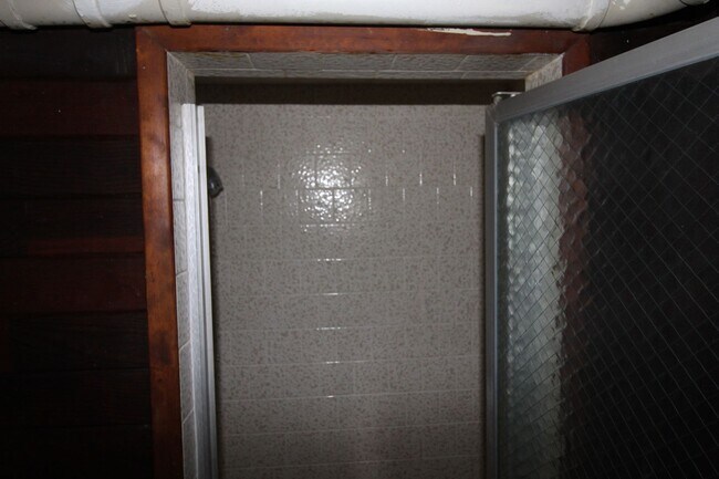 Photo - 1540 Crescent Ave