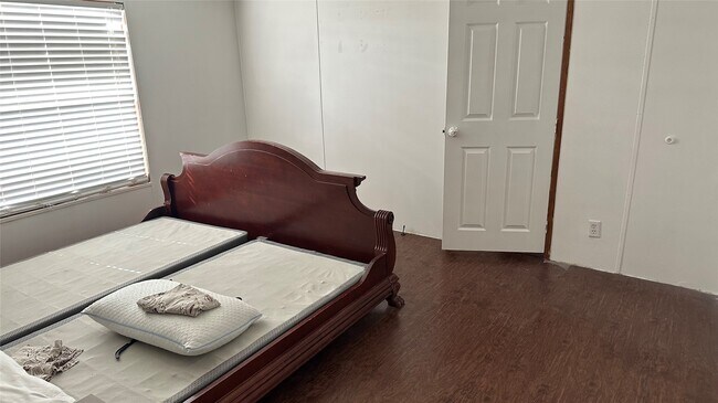 Photo - 23430 Bauer Hockley Rd