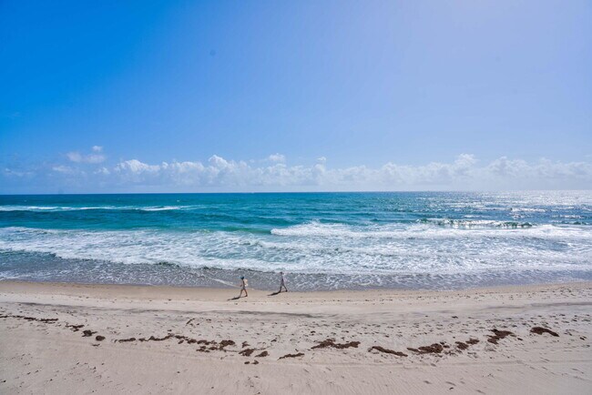 Photo - 5200 N Ocean Dr Unit 404