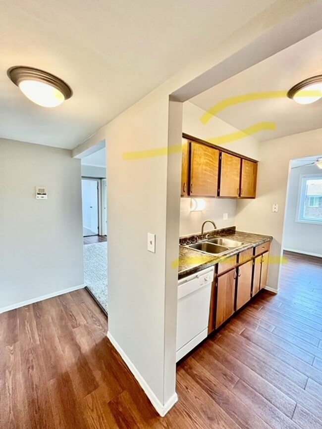 Photo - Modern 2-Bedroom Apartments in Crown Point, IN – Pet Friendly! Unit 918-102