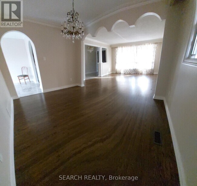 Photo - 40 St Andrews Blvd