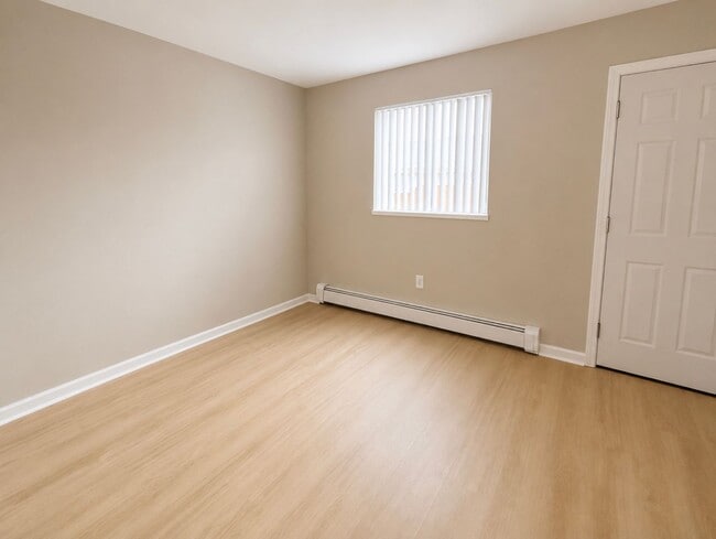 Photo - 2860 Taft Ave SW Unit Apt 11