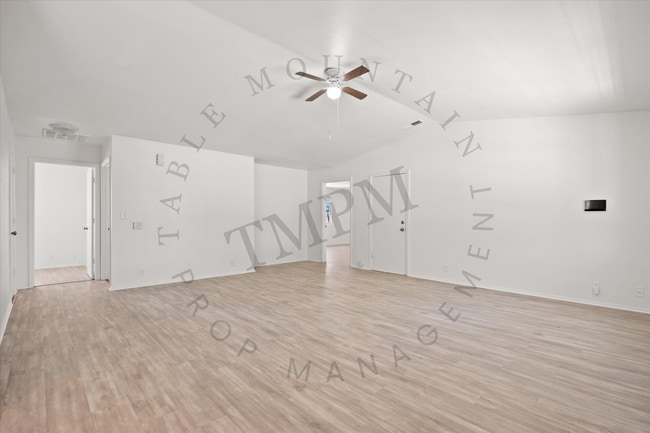3 Berry Ct
