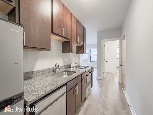 Photo - 703 W Brompton Ave Unidad A01C