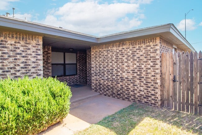 Building Photo - 15 Wagnon Dr Unit A Rental