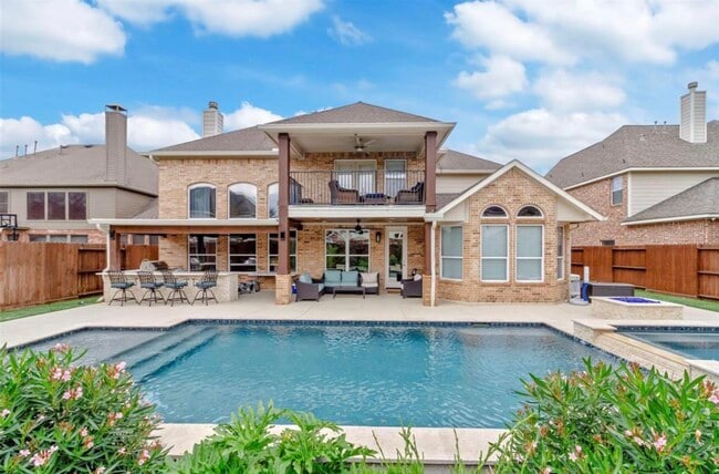 Building Photo - 2211 Mad River Ln