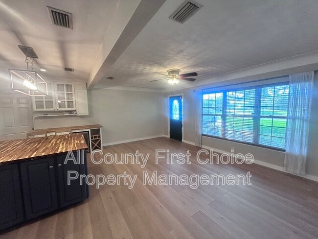 Photo - 6801 29th Terrace N