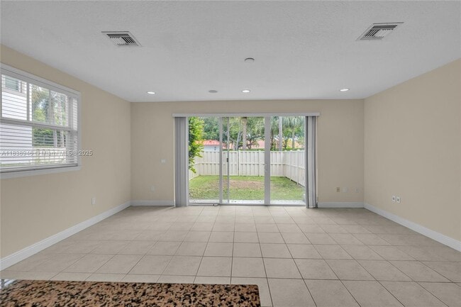 Building Photo - 4088 W Palm Aire Dr Rental
