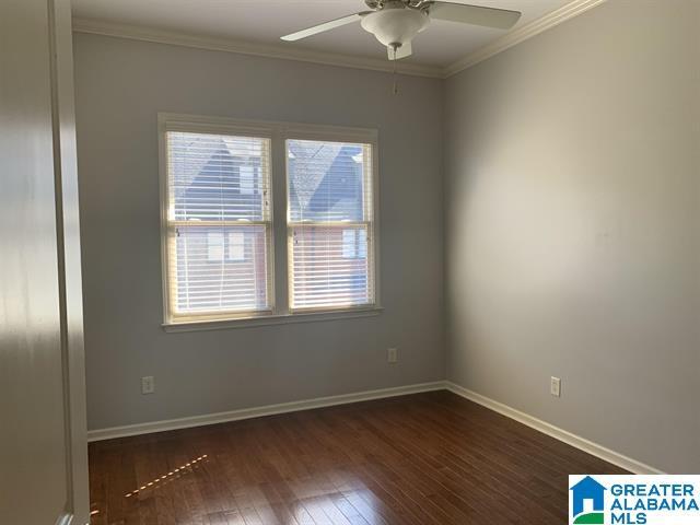 Photo - 2074 Ross Park Way