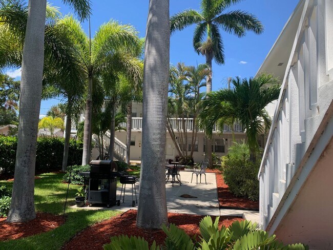 Photo - 225 Ocean Breeze Lake Worth, FL 33460