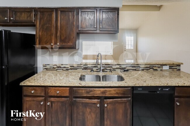 Photo - 612 Coolwood Ln