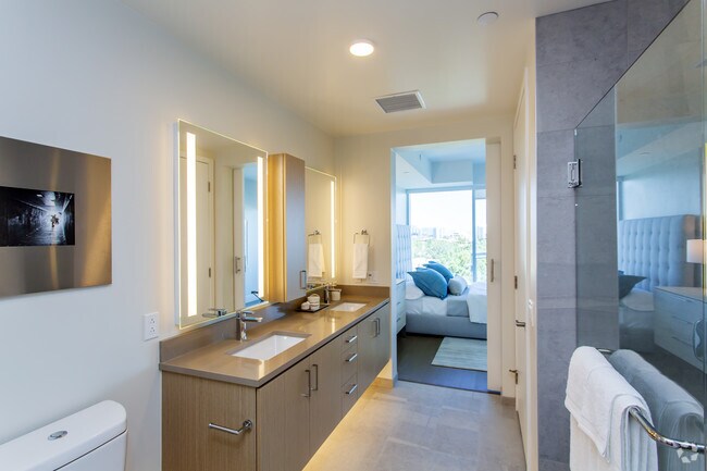 1 BR, 1 BA - 762 SF