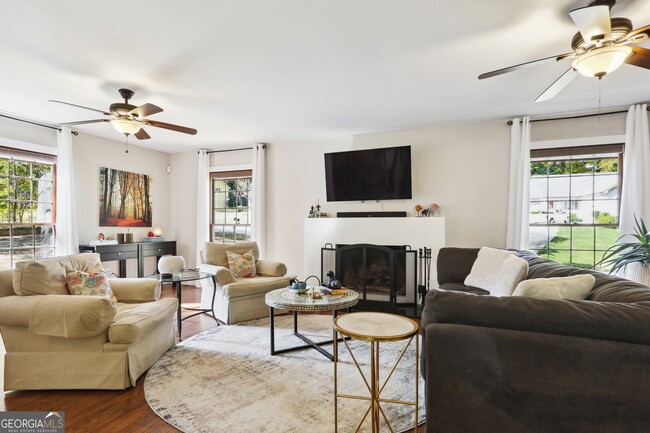 Photo - 515 Rock Shadow Ct