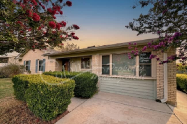 Building Photo - 3 Bed/ 1.5 Bath in Copperas Cove