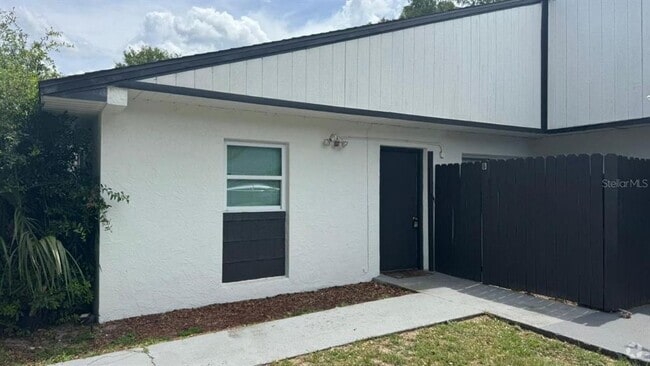Building Photo - 2920 SE 50th Ct Rental