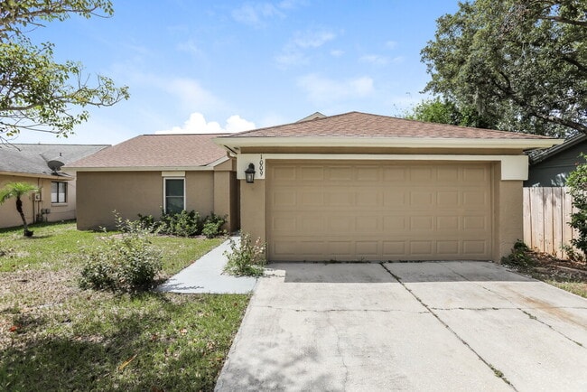 Building Photo - 1009 Black Willow Dr Rental