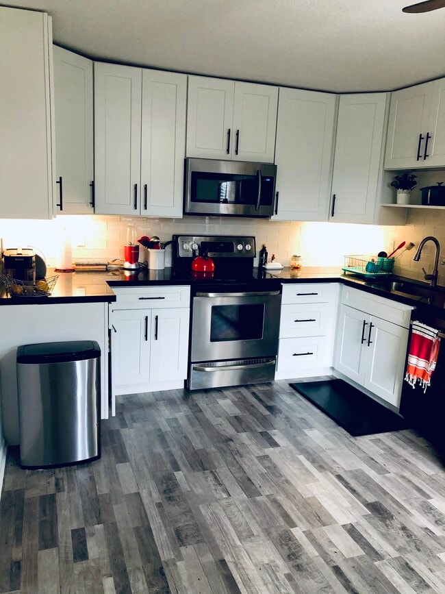 Photo - 4938 Alder Dr Unit Alder Dr